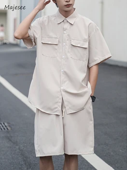 Setleri Erkekler Japon Tarzı Retro Şık Gevşek Yaz Popüler Yarım Kollu Harajuku Tüm Maç Streetwear Kolej Rahat Basit Günlük